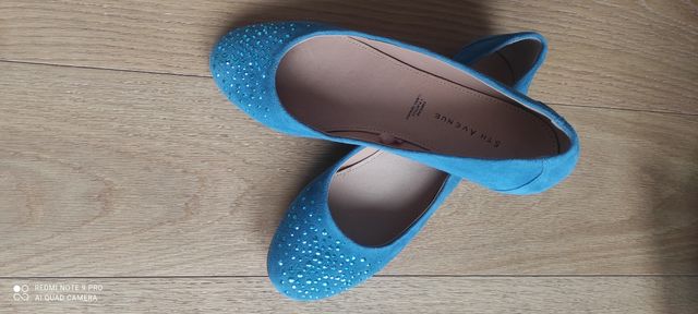 Rebajas !!! Bailarinas de ante con tachuelas