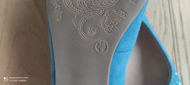 Rebajas !!! Bailarinas de ante con tachuelas