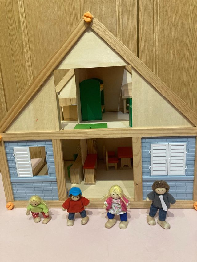 Casita madera juguetes niños