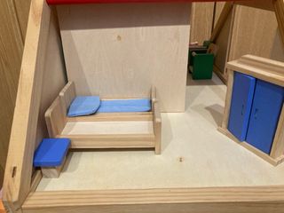 Casita madera juguetes niños