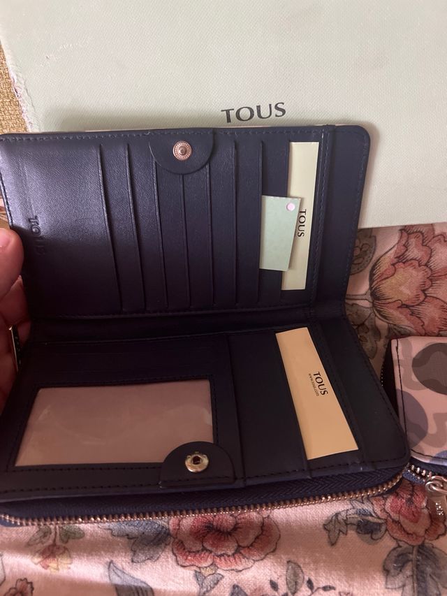 Billetera y monedero Tous