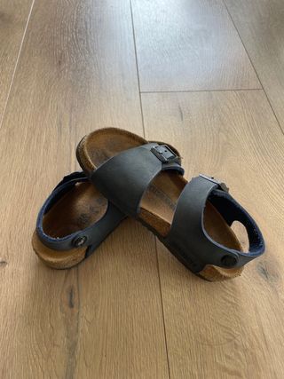 Sandalias Birkenstock Niño Talla 28