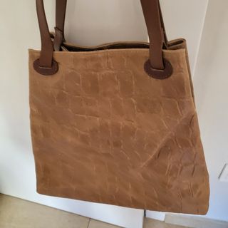 Bolso marrón piel cocodrilo