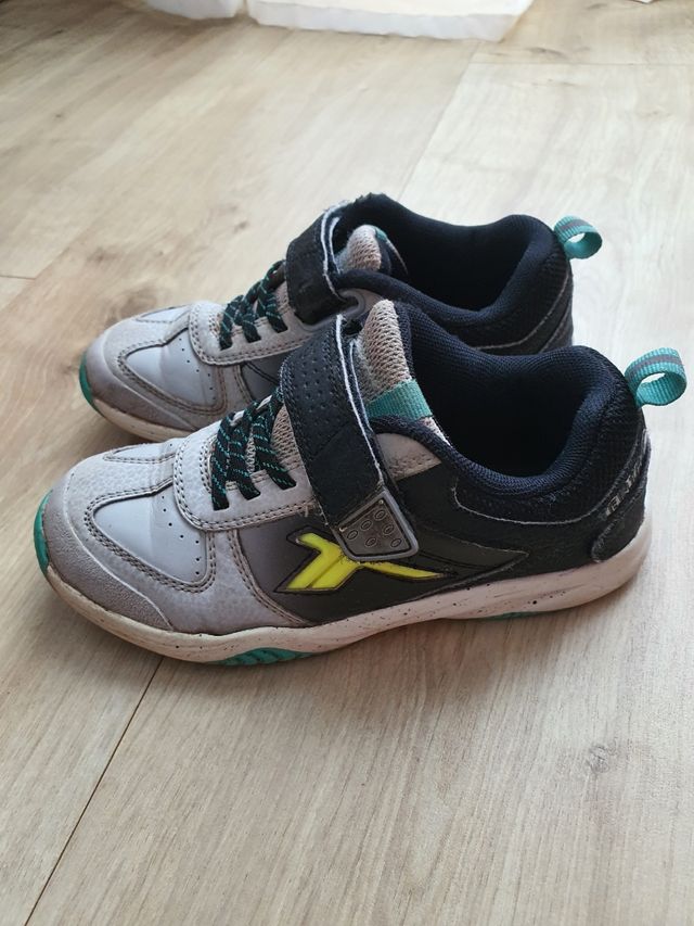 Zapatillas niño talla 31