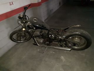 Moto LEONART Daytona 350 Chopper