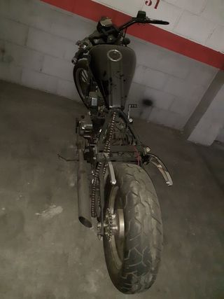 Moto LEONART Daytona 350 Chopper
