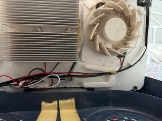 Nevera eléctrica portátil  para reparar