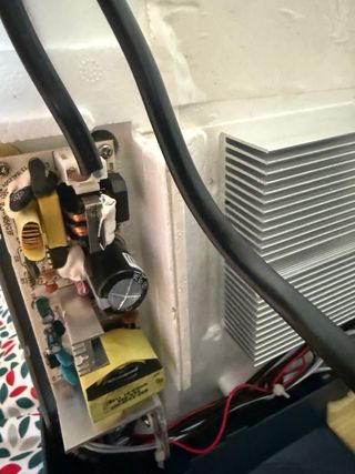 Nevera eléctrica portátil  para reparar
