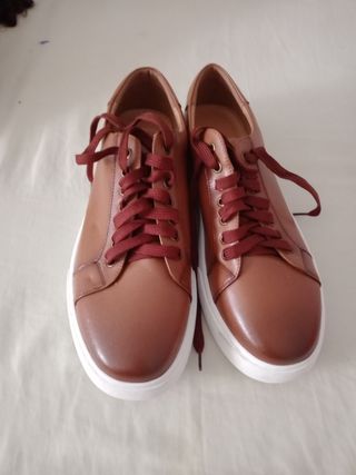 Zapatillas Marrón Piel