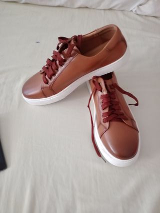 Zapatillas Marrón Piel