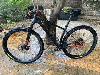 Bicicleta Scott MTB Carbono