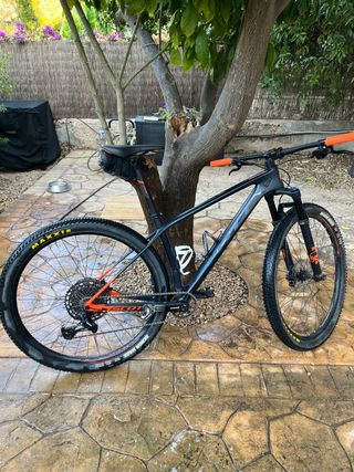 Bicicleta Scott MTB Carbono