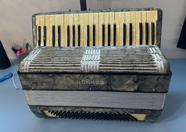 Acordeón Hohner Verdi III B
