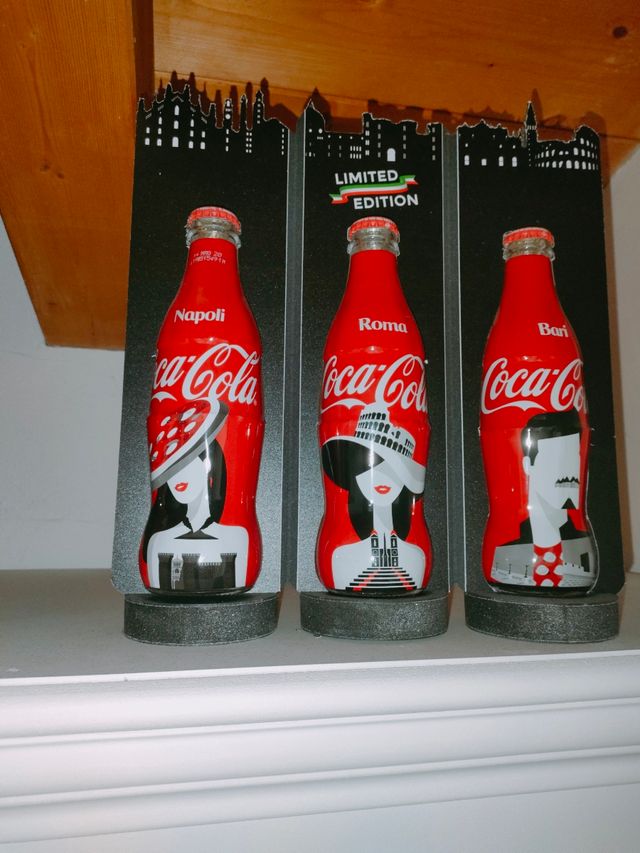Coca-Cola: 12 bottiglie Italia Limited Edition