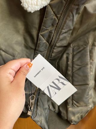Cazadora Zara borrego verde oliva XS
