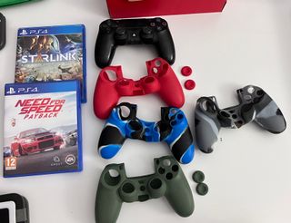 PS4 (PlayStation 4) - Mandos, fundas y juegos