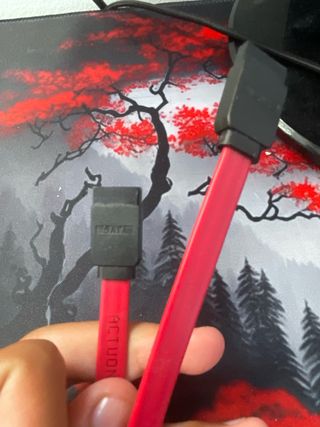 Nuovo cavo SATA rosso