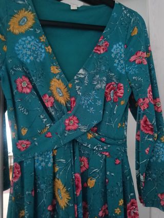 Vestido floral largo talla XS