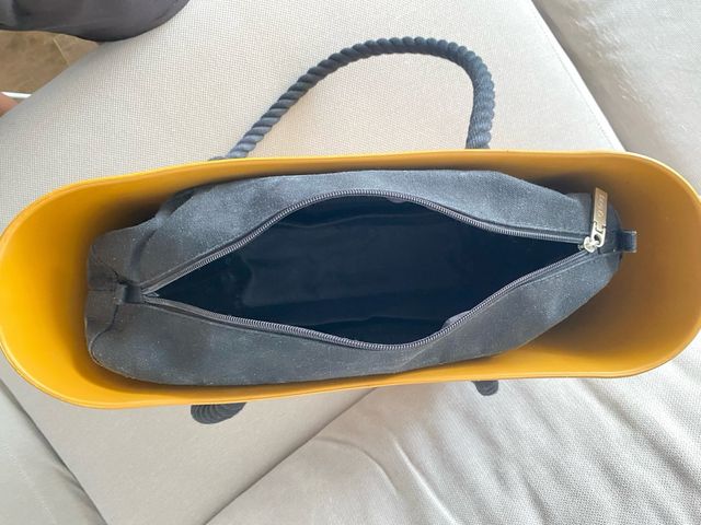 Bolso O bag amarillo