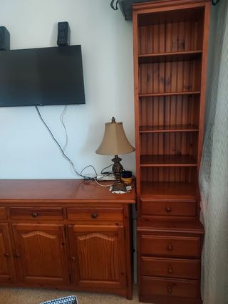 Mueble madera marrón - Comedor