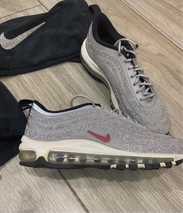 Nike Air Max 720 Sparkle Plata de segunda mano por 185 EUR en