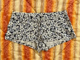 Shorts estivi con stampa floreale (tg S H&M)