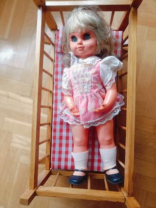 Cuna madera haya muñeca