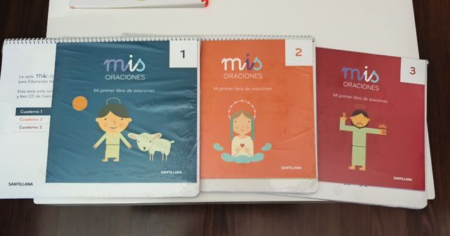 Libros religión mis oraciones santillana 1-2-3