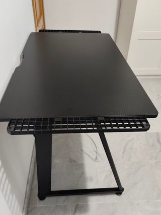 Scrivania da gioco nera