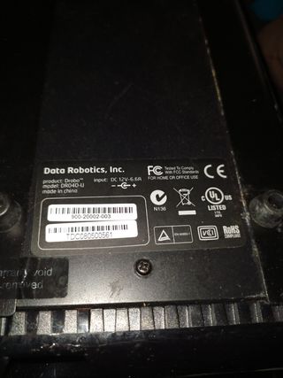 Caja 4 discos duros