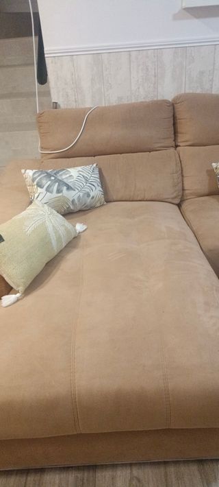 Sofá chaise longue beige