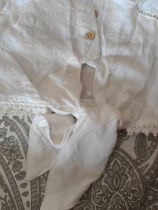 Blusa blanca-corta lazo nueva