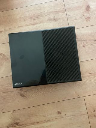 Xbox One - Consola negra 500GB  + Juegos