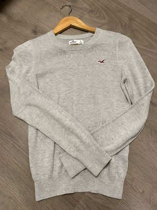 Suéter Hollister gris talla S
