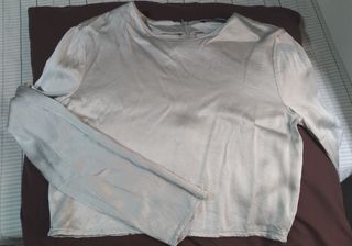 Blusa seda plateada 