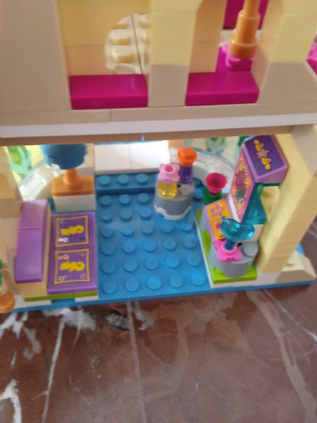 Castillo tipo Lego de Ariel, La sirenita