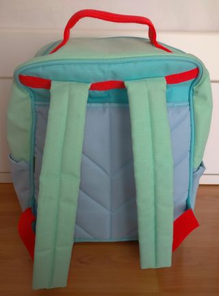 Mochila infantil escolar para el colegio.