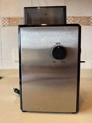 Molinillo café de muelas marca Delonghi