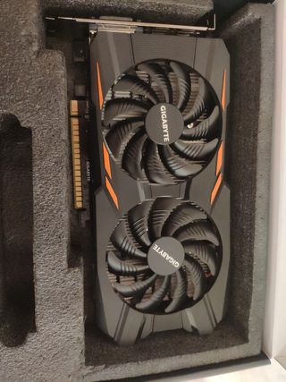 Tarjeta gráfica GIGABYTE GeForce GTX 1050 Ti