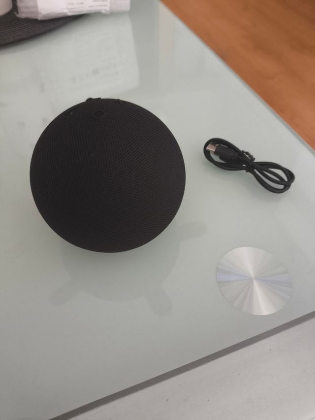 Altavoz Bluetooth negro