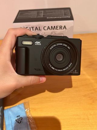 Cámara Digital 4K - 64MP