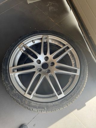 Llanta Audi S4 original