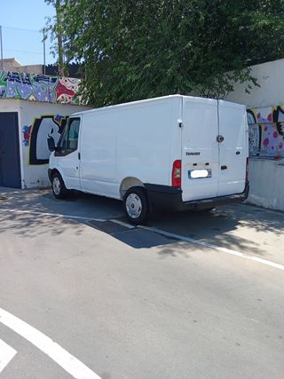 Ford Transit 2012