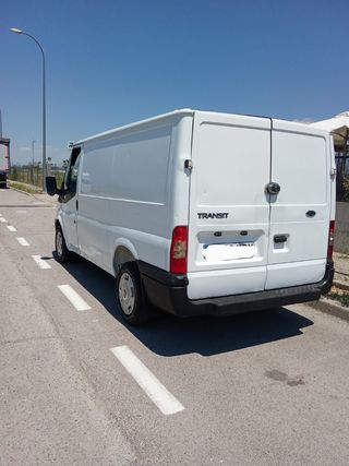 Ford Transit 2012