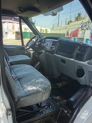 Ford Transit 2012