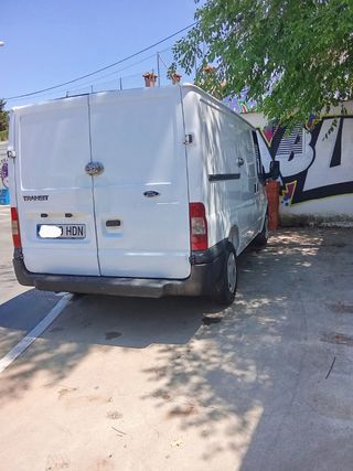 Ford Transit 2012