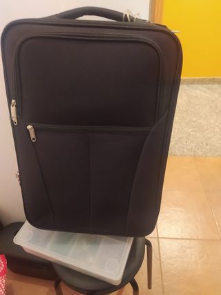 Maleta cabina negra