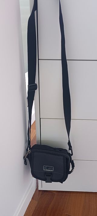 Bandolera Quiksilver azul marina