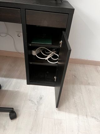 Escritorio negro-marrón 105x50cm