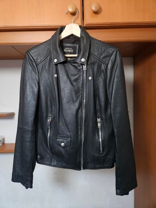 Cazadora cuero Pull&Bear negra - L
